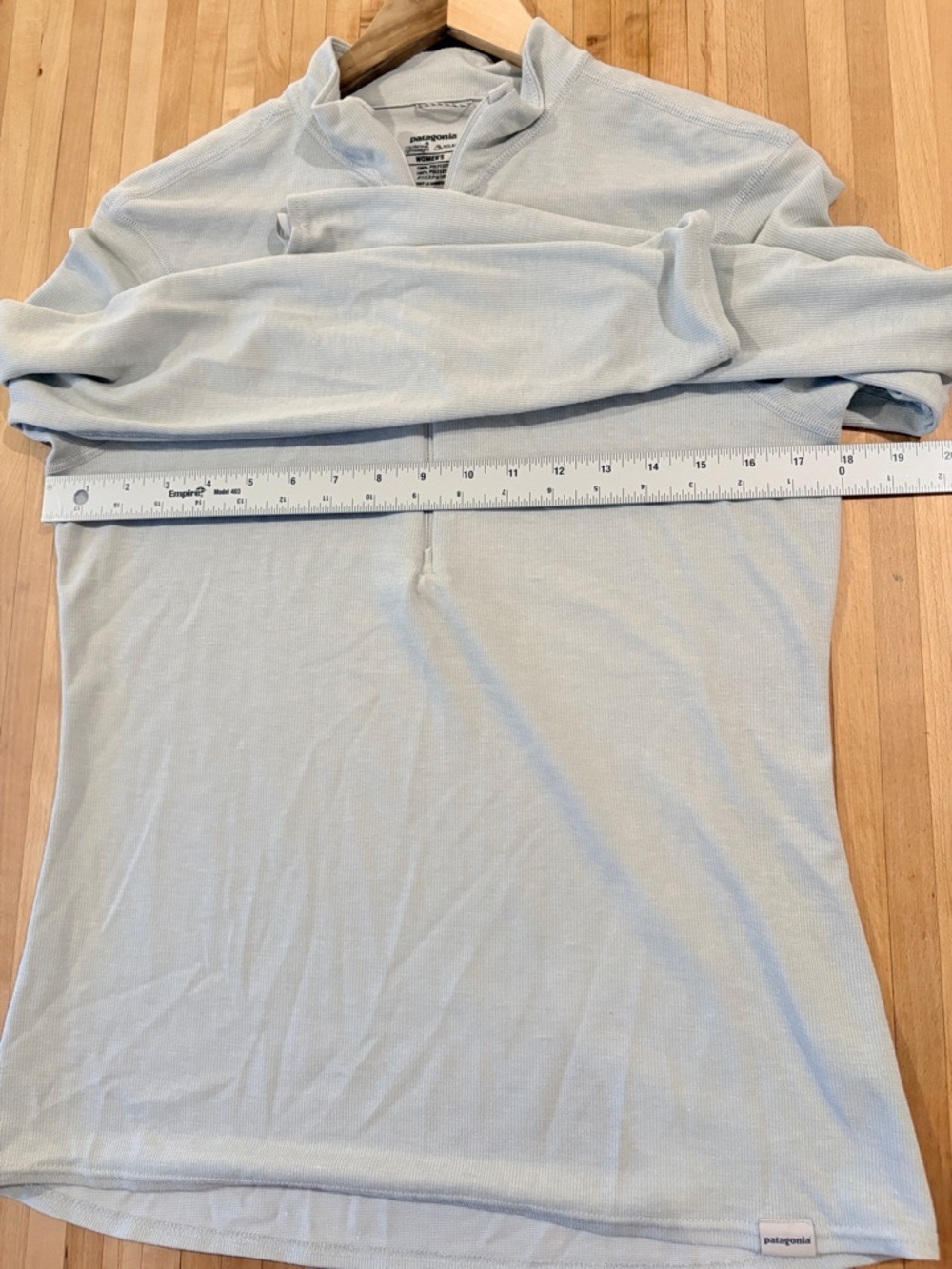 Patagonia Capilene Baselayer Light Blue Quarter Zip Lightweight Long Sleeve Top - Picture 5 of 6